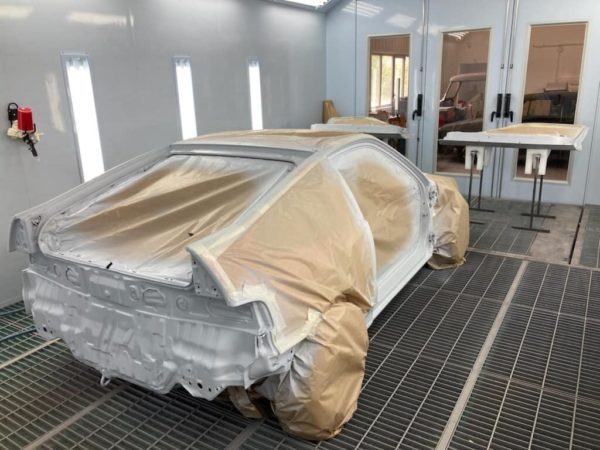 Cabine peinture automobile - avant peinture